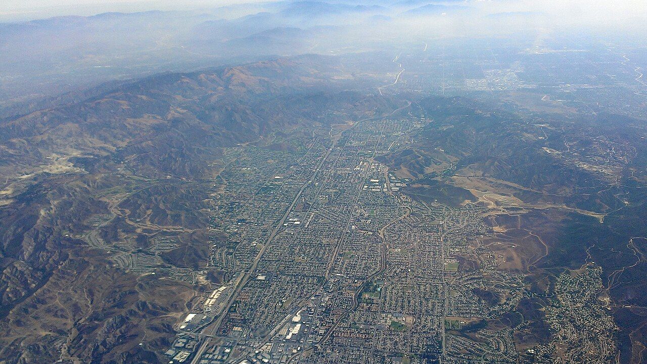 Simi Valley, CA skyline and downtown view near Wood Ranch