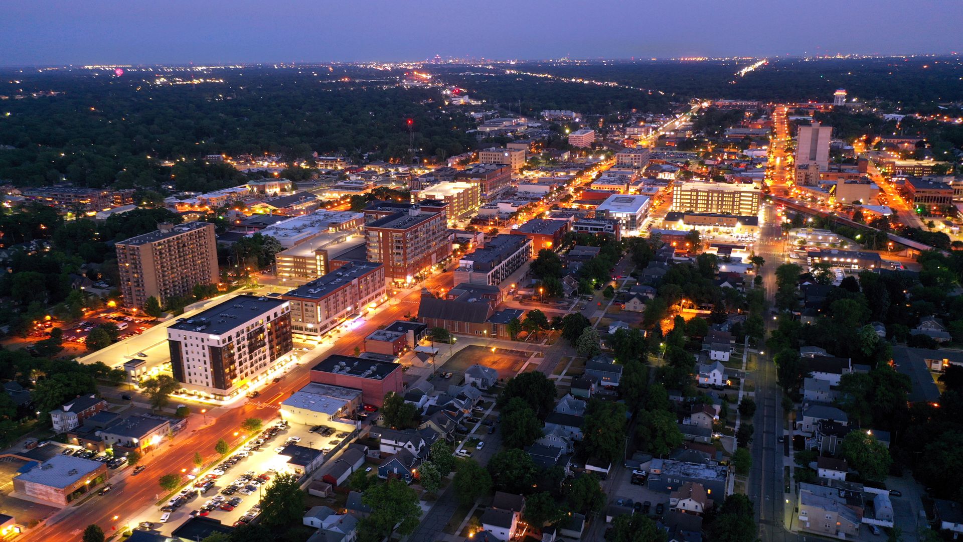 Royal Oak, MI skyline and downtown view near Downtown Royal Oak
