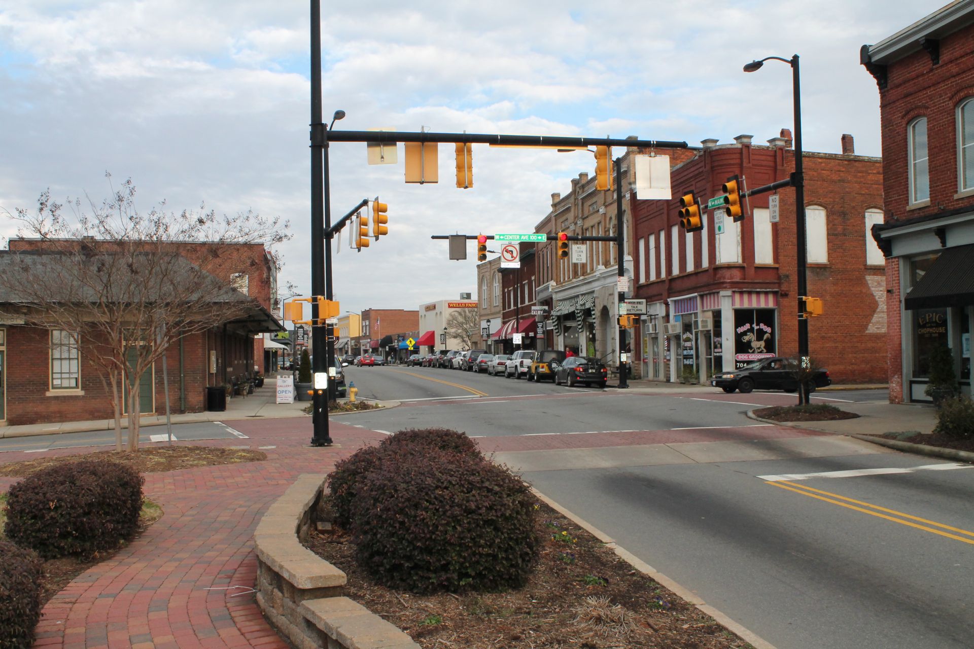 Mooresville, NC skyline and downtown view near Downtown Mooresville